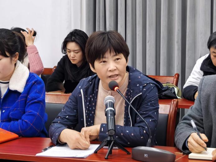 best365公司召开资产管理与合同履约相关工作专题宣贯会
